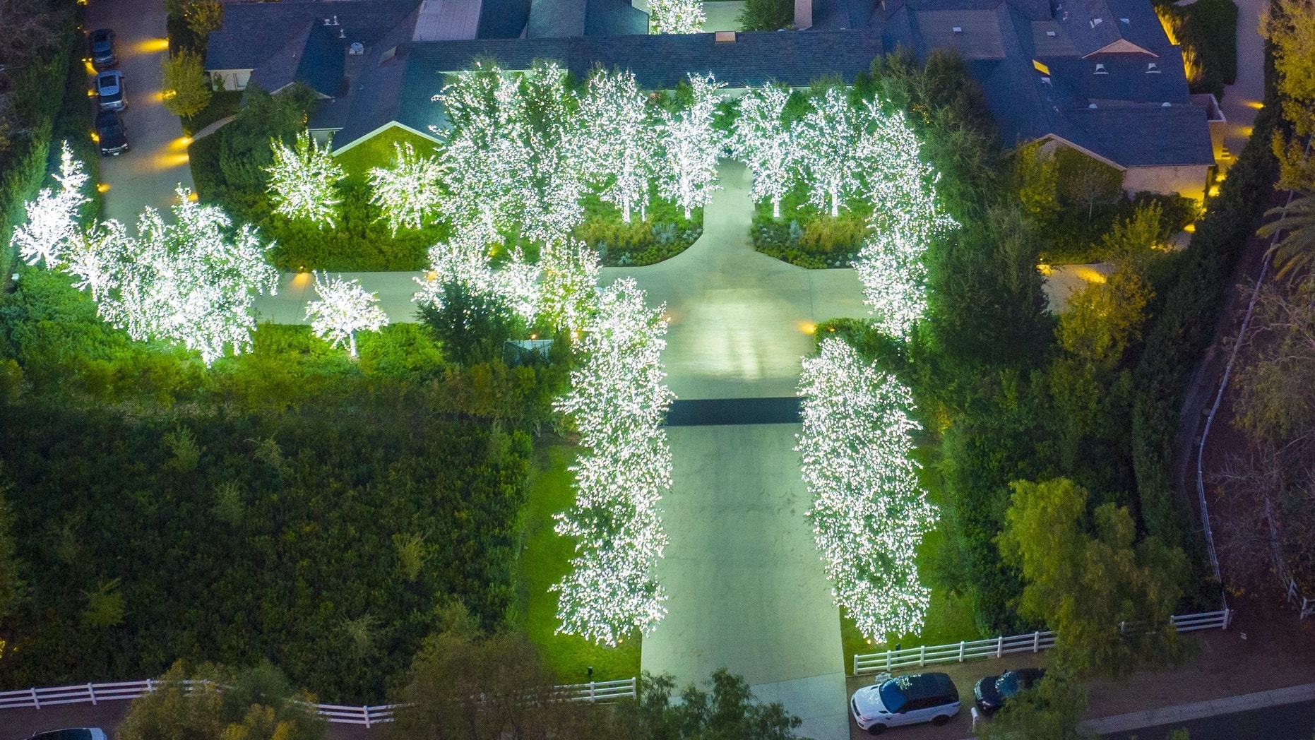 Jamie Foxx to Kim Kardashian: Celebrities show off massive Christmas light displays on California mansions
