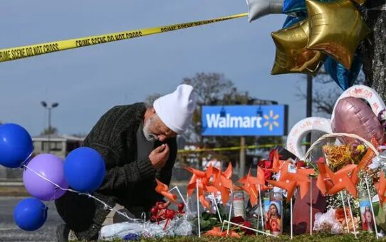 Walmart Gunman Bought Pistol Hours Before Killing and Left a ‘Death Note’